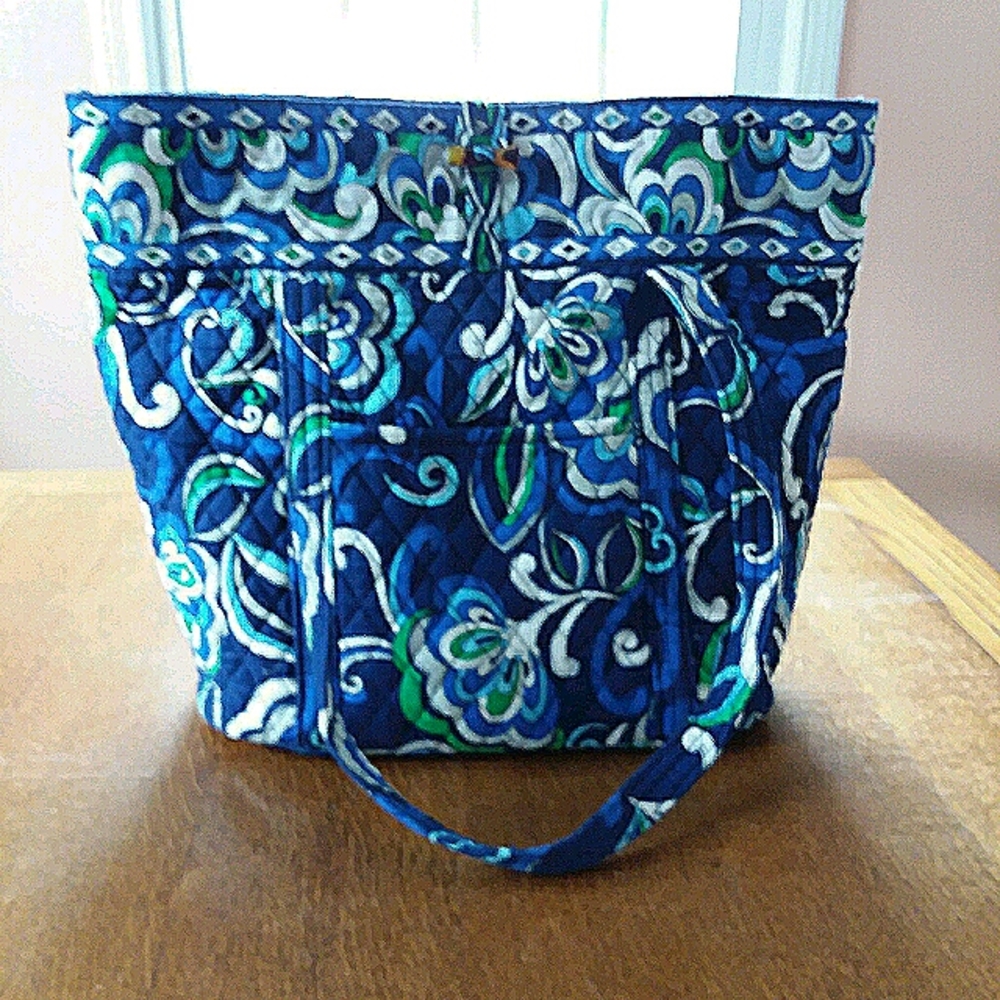 Vera Bradley Large Tote Bag  Bag